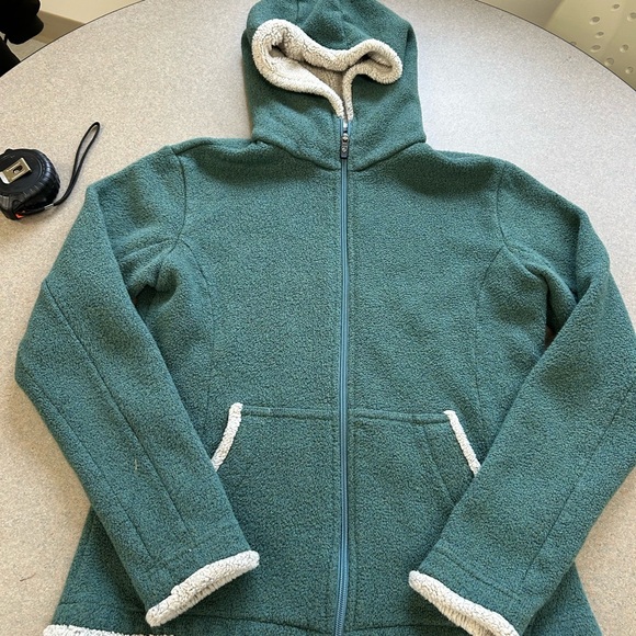 Kuhl Jackets & Blazers - Green Teddy Jacket with Full-Zip and Hood